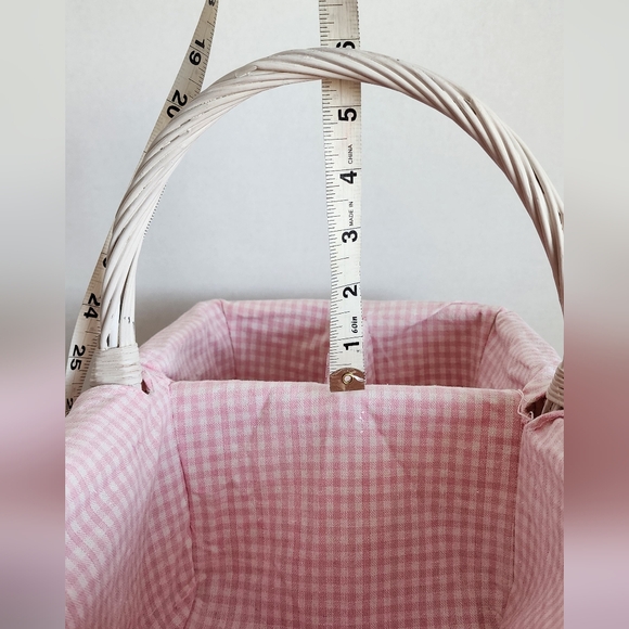 white wicker baskets with pink liner Storage Organizer Set Of 3 - Picture 4 of 16